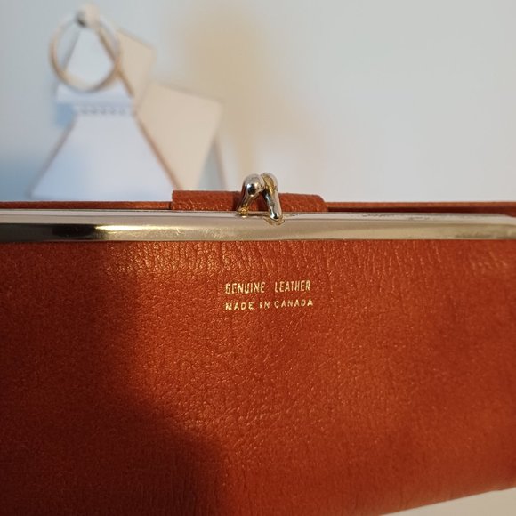 Vintage 1980s Genuine Leather Double Kiss Lock Brown Wallet Purse Made in Canada - Picture 7 of 11